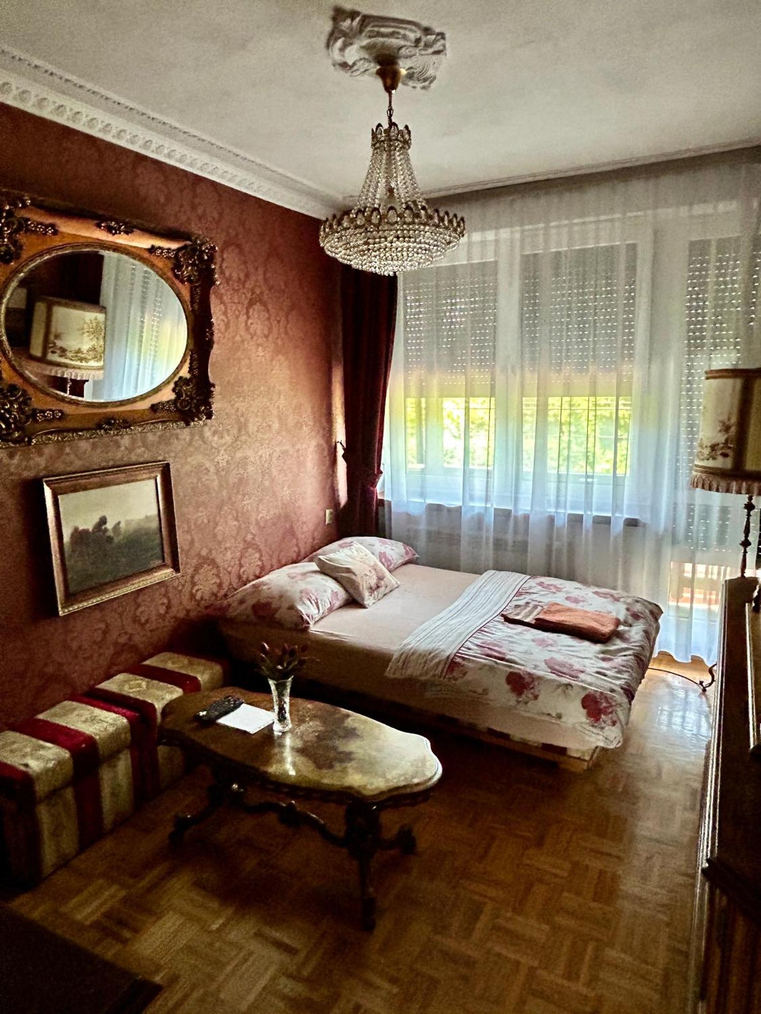 Cracow. Cherubin Garden Villa *